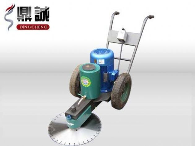 點(diǎn)擊查看詳細(xì)信息<br>標(biāo)題：手推式切樁機(jī) 閱讀次數(shù)：13963